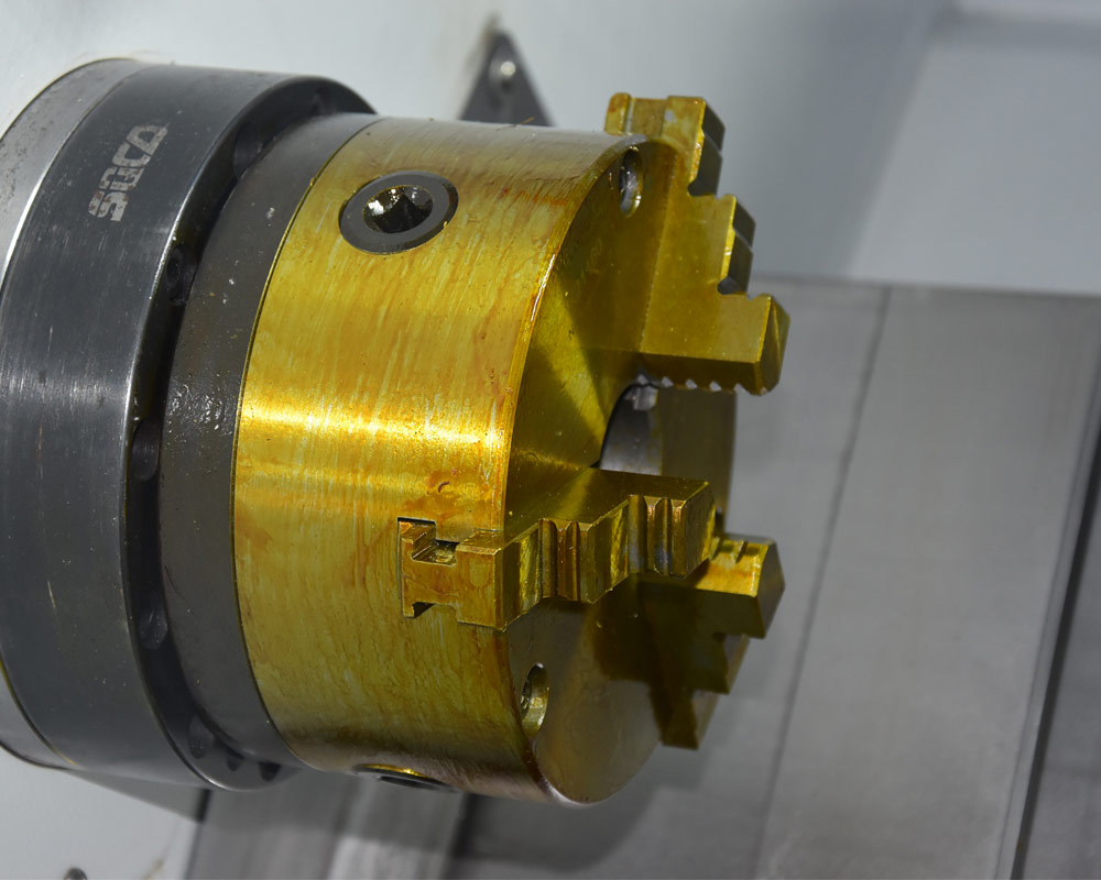 輪轂數(shù)控車床保養(yǎng)注意哪些事情